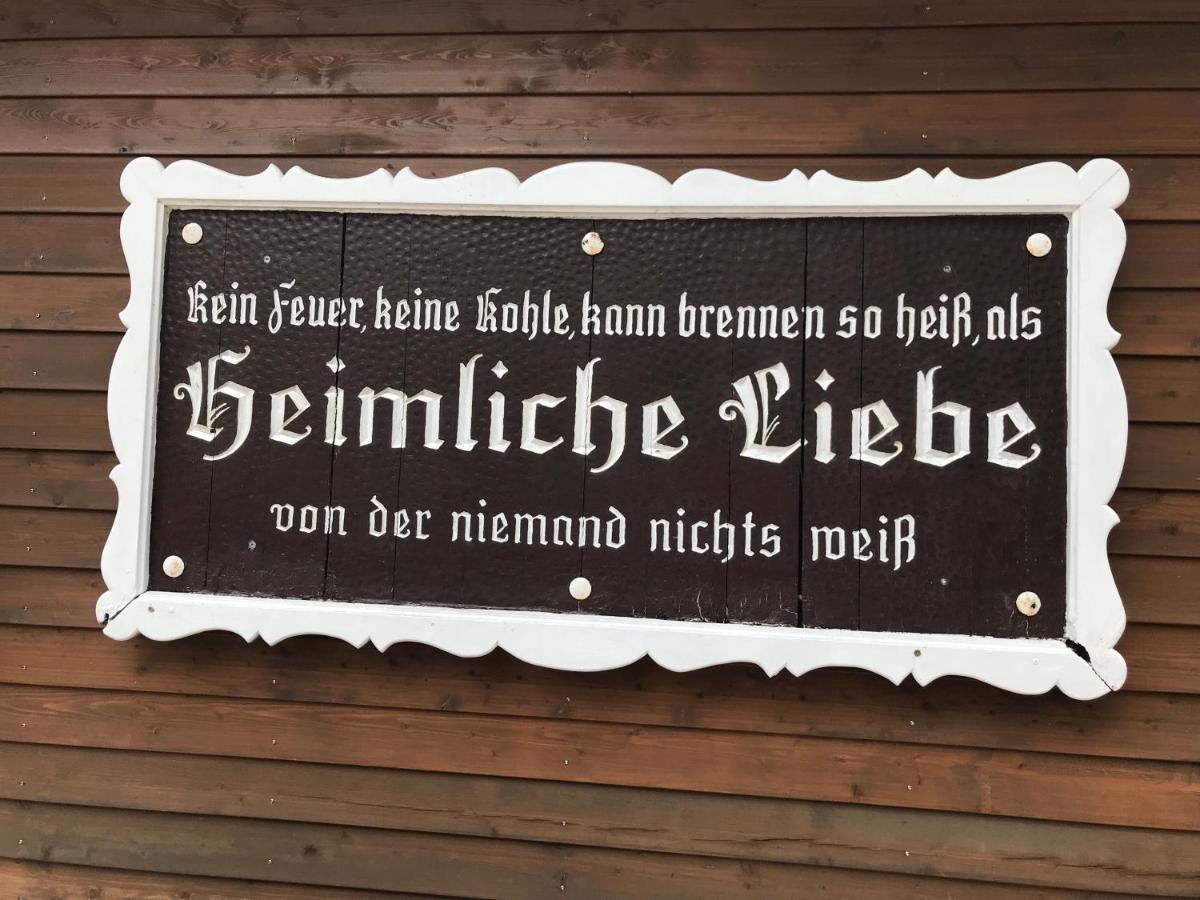 Pension Heimliche Liebe Essen Bagian luar foto
